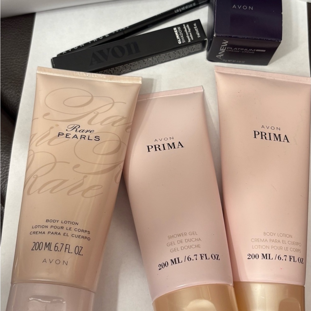Avon Prima and Rare Pearls Body Care Set - Pink and Cream